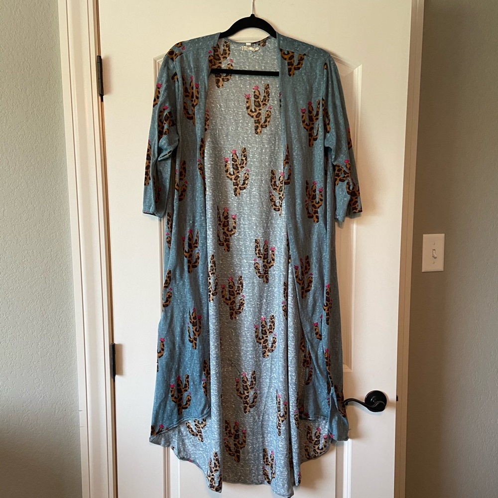 Long cardigan, blue with leopard cactus’ 🌵